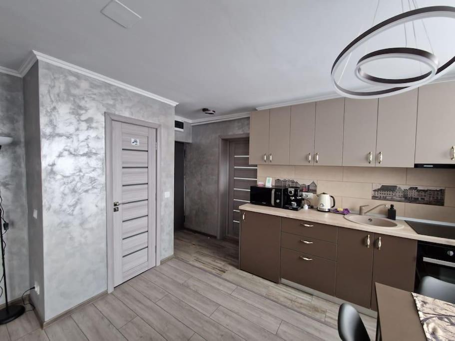 Ferienwohnung Delux Flat Straja-Lupeni Lupeni  Exterior foto